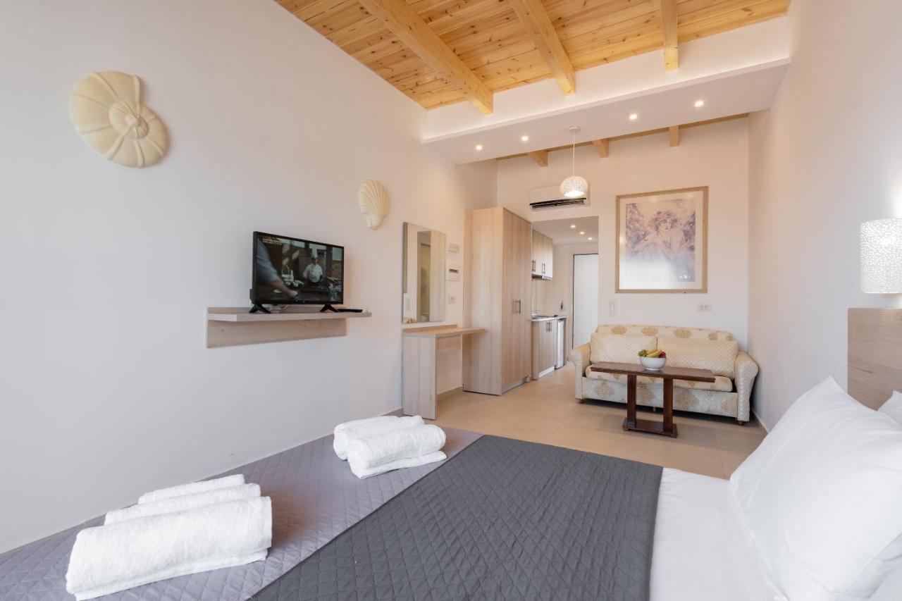 Bivalvia Studios Faliraki Bagian luar foto